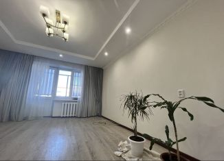 Продам 4-комнатную квартиру, 84 м2, Республика Башкортостан, улица Белова, 30