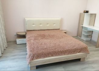 Сдам 1-комнатную квартиру, 36 м2, Курган, 7-й микрорайон, 14