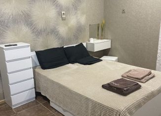 Сдаю в аренду квартиру студию, 35 м2, Иркутск, Комсомольская улица, 33