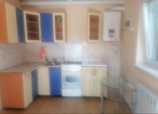 2-ком. квартира в аренду, 40 м2, Малоярославец, улица Григория Соколова, 57