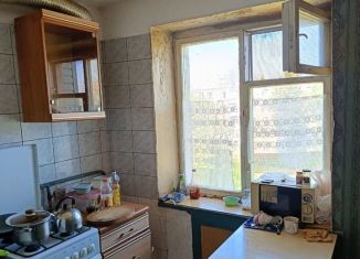 Продаю 2-комнатную квартиру, 50 м2, Новомосковск, улица Мира, 9А