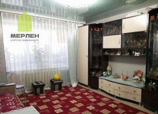 Продается 3-комнатная квартира, 53 м2, Сухиничи, улица Королёва, 7