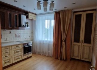 Аренда 3-комнатной квартиры, 80 м2, Рубцовск, проспект Ленина, 249