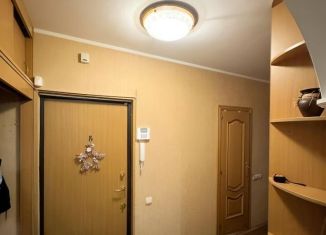 Аренда 3-комнатной квартиры, 81 м2, Москва, Белореченская улица, 30, район Марьино