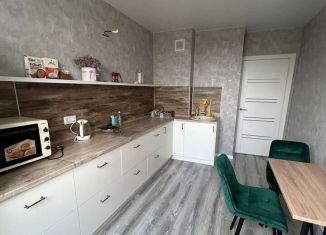 2-комнатная квартира в аренду, 65 м2, Краснодарский край, Командорская улица, 15