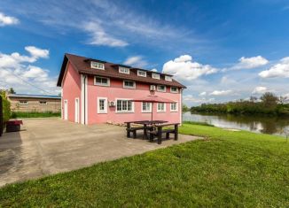 Продажа дома, 200 м2, аул Старобжегокай, Центральная улица, 5