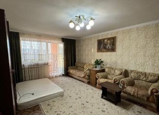 Продажа трехкомнатной квартиры, 86 м2, Владикавказ, Весенняя улица, 11, 12-й микрорайон