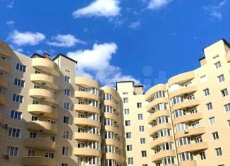 Продается 2-ком. квартира, 64 м2, Дагестан, Шёлковая улица, 18