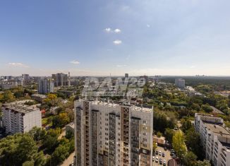 Продам 3-ком. квартиру, 83 м2, Челябинск, Лесопарковая улица, 7Е, Центральный район