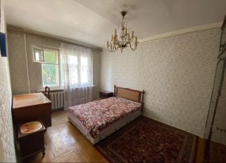 Продается трехкомнатная квартира, 60 м2, Нальчик, проспект Шогенцукова, 5