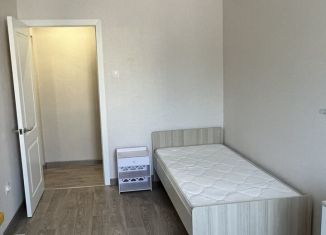 Сдаю 2-ком. квартиру, 43 м2, Астрахань, улица Савушкина, 17к2