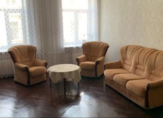 Сдаю 3-ком. квартиру, 90 м2, Санкт-Петербург, Фонарный переулок, 7