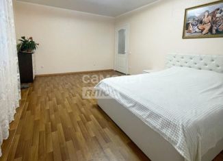 Продается 2-комнатная квартира, 63.7 м2, Татарстан, улица Нур Баян