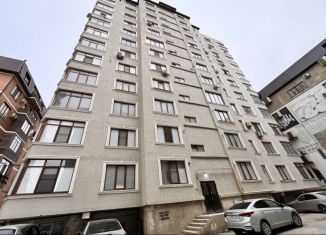 Продается 2-комнатная квартира, 71 м2, Дагестан, улица 65-летия Победы, 4Б