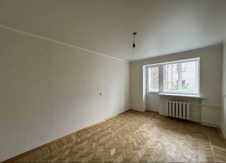 Продажа 2-ком. квартиры, 45 м2, Ставропольский край, улица Дзержинского, 136А