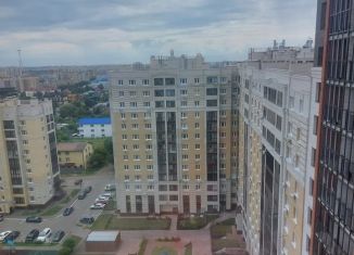 Продам трехкомнатную квартиру, 87.6 м2, Омск, 5-я Северная улица, 124