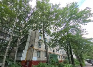 Продаю 3-ком. квартиру, 65 м2, Москва, Косинская улица, 18к1, метро Косино