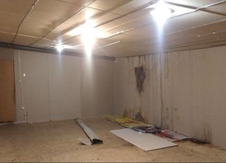 Сдаю в аренду складское помещение, 50 м2, Северодвинск, Лесная улица, 17