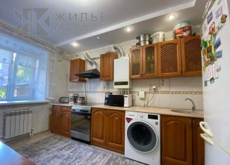 Продам 3-ком. квартиру, 83.2 м2, Казань, Кировский район, Залесная улица, 1Г