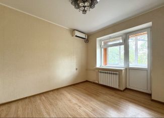 Продам 1-комнатную квартиру, 35 м2, Ростов-на-Дону, улица Зорге, 18, Советский район