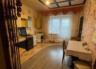 Продается трехкомнатная квартира, 82.4 м2, Калуга, улица Гурьянова, 67к2