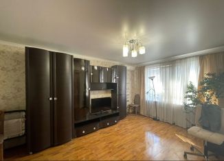 Продается 3-ком. квартира, 62 м2, Ставрополь, улица Серова, 9