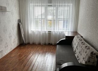 Сдача в аренду 2-ком. квартиры, 50 м2, Татарстан, Карьерная улица, 52