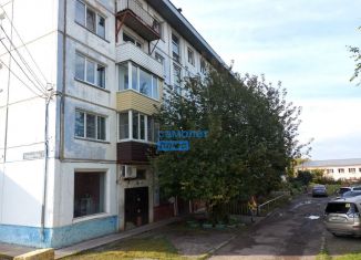 Продам 2-комнатную квартиру, 45.7 м2, Алтайский край, площадь Мира, 1