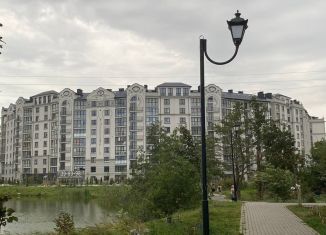 Продажа 2-комнатной квартиры, 66.8 м2, Зеленоградск, улица Тургенева, 16А