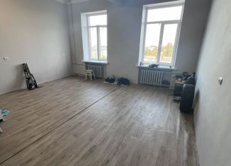 Продаю комнату, 32 м2, Дзержинск, улица Пирогова, 5