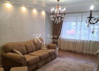 Продается 2-ком. квартира, 62 м2, Тюменская область, Широтная улица, 171к7