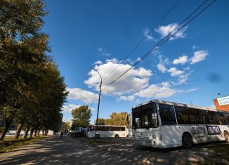 Сдаю в аренду складское помещение, 82 м2, Екатеринбург, Октябрьский район, Сибирский тракт, 12кА4