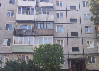 Продается 2-ком. квартира, 48.5 м2, деревня Оржицы, деревня Оржицы, 14