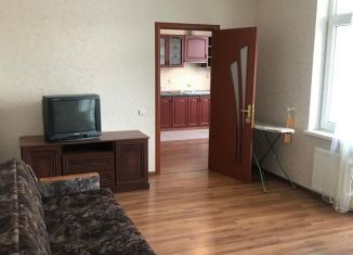 Сдается трехкомнатная квартира, 100 м2, Алупка, Алупкинское шоссе, 68А