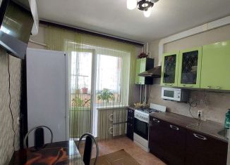 Продам 1-ком. квартиру, 38 м2, Воронеж, улица Артамонова, 34/5, ЖК Лазурный