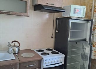 Сдается 2-комнатная квартира, 80 м2, Шарья, улица Орджоникидзе, 3