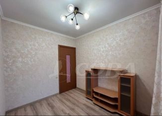 Продам 2-ком. квартиру, 46 м2, Тюмень, улица Пермякова, 45