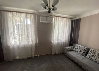 Продажа 2-ком. квартиры, 35 м2, Ростов-на-Дону, Советский район, 1-я Краснодарская улица, 90к5