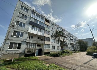 Продается 2-ком. квартира, 52 м2, деревня Тямша, Октябрьская улица, 3