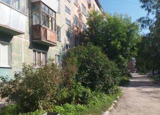 Продажа трехкомнатной квартиры, 54 м2, Искитим, микрорайон Индустриальный, 14А