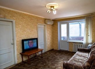 Продается 3-ком. квартира, 47 м2, Ростов-на-Дону, улица Волкова, 5/3, Ворошиловский район