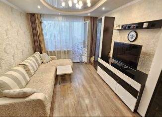 Продам 3-ком. квартиру, 64 м2, Екатеринбург, метро Проспект Космонавтов, улица Бакинских Комиссаров, 169Б