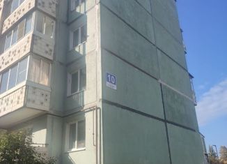 Продается 2-ком. квартира, 52.6 м2, Снежинск, улица Маршала Чуйкова, 10