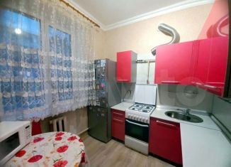 Продам трехкомнатную квартиру, 64 м2, Армавир, Черноморская улица, 12