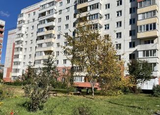 Продажа двухкомнатной квартиры, 52 м2, Омск, улица Завертяева, 7к3, Центральный округ