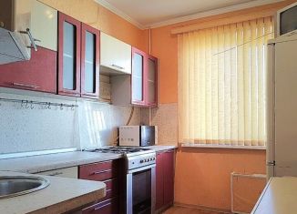 Аренда четырехкомнатной квартиры, 90 м2, Нижнекамск, улица Баки Урманче, 9