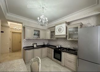 Продается 2-ком. квартира, 70 м2, Дагестан, улица Хаджи Булача, 17Г