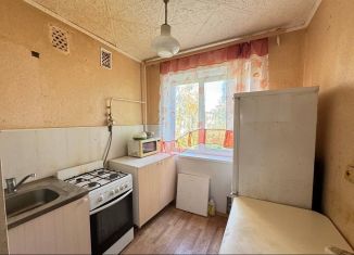 Продам 3-ком. квартиру, 61 м2, Челябинская область, улица Суворова, 138/3