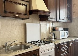 Продам пятикомнатную квартиру, 79.3 м2, Ставропольский край, улица Бруснева, 12