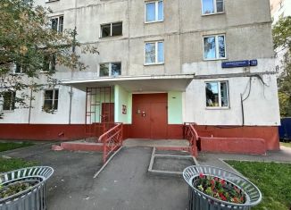 Продается 1-ком. квартира, 32.8 м2, Москва, Барвихинская улица, 16к2, Можайский район